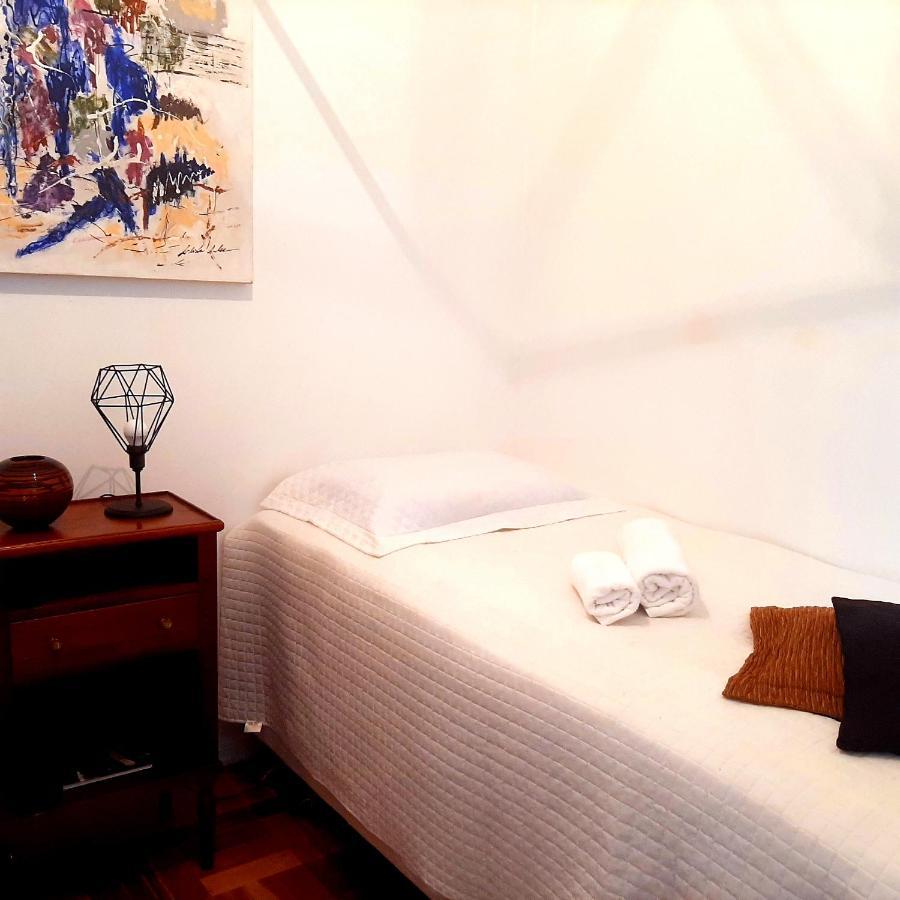 Linda Leblon Homestay - 3 Min To The Beach Рио де Жанейро Екстериор снимка